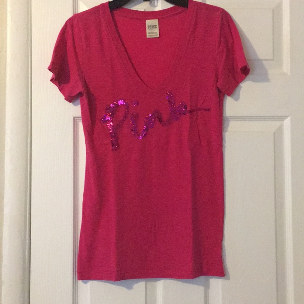 💕VS PINK💕 V-neck Pink top